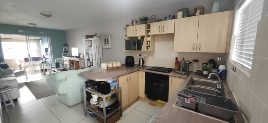 To Let 2 Bedroom Property for Rent in Hartenbos Central Western Cape